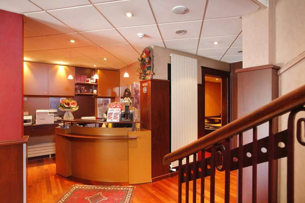 Best Western Metz Centre Gare Interior photo